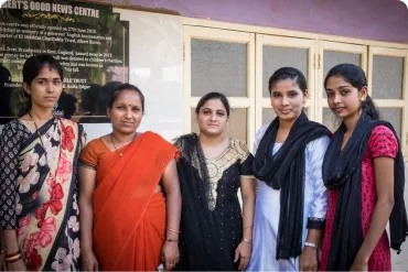 Women from Moti Dongor