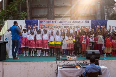 Street children performance